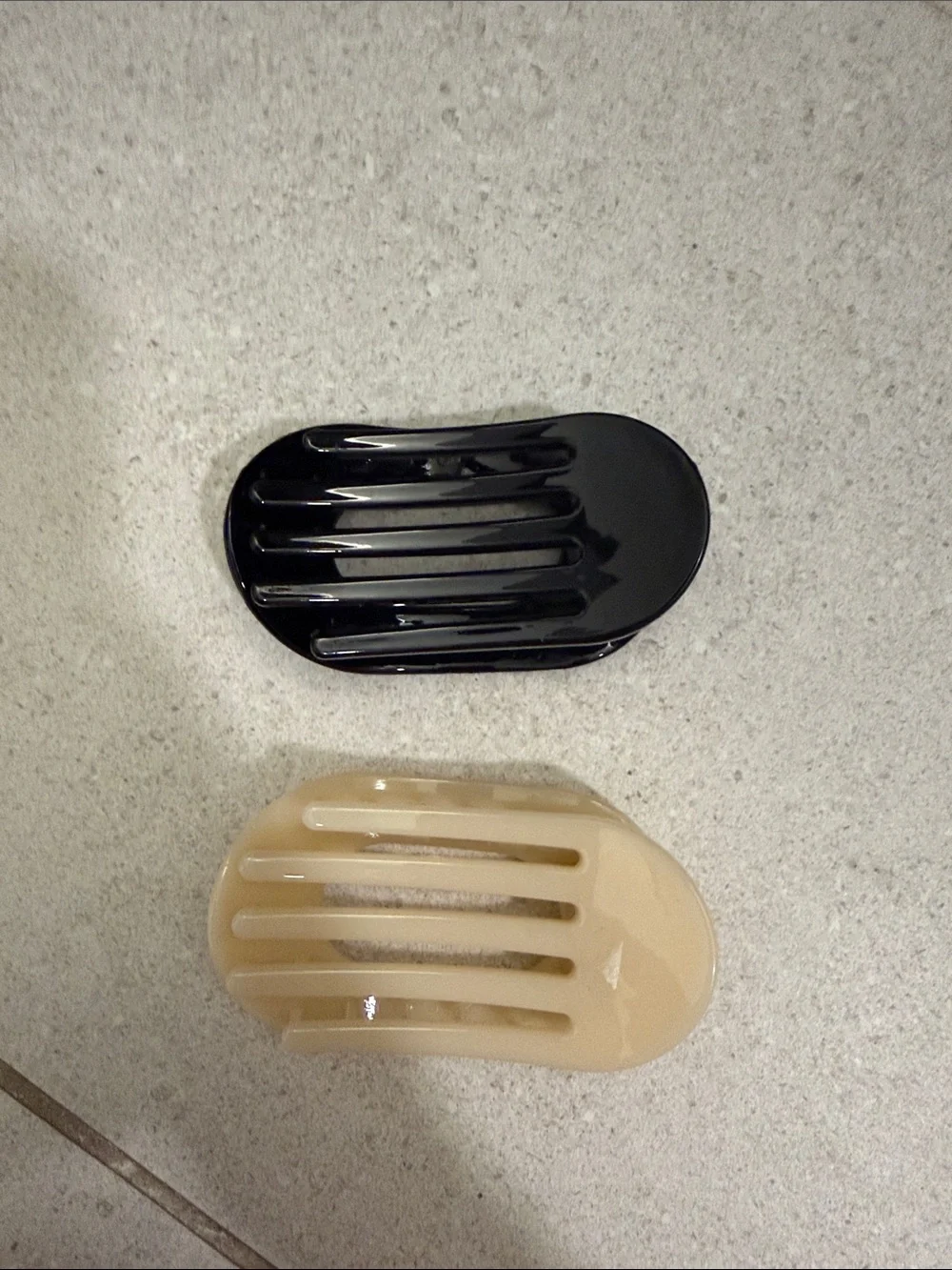 2 Small Teleties Flat Round Hair Clip